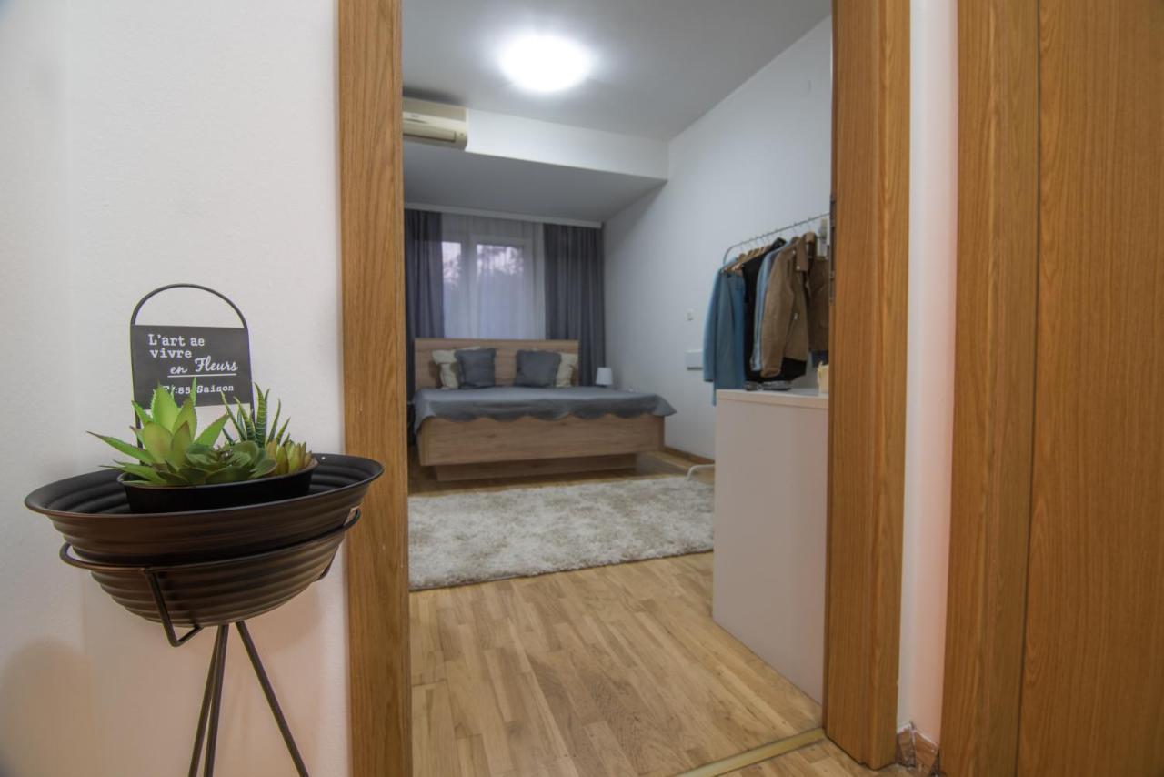 M Place Skopje Eksteriør billede